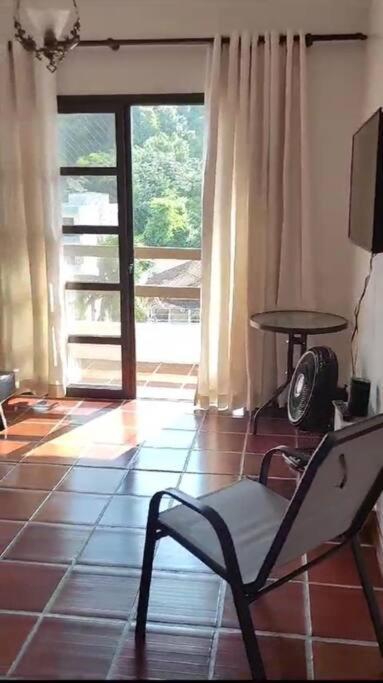 Apartamento Prainha Ao Lado Martim De Sa Inteiro *